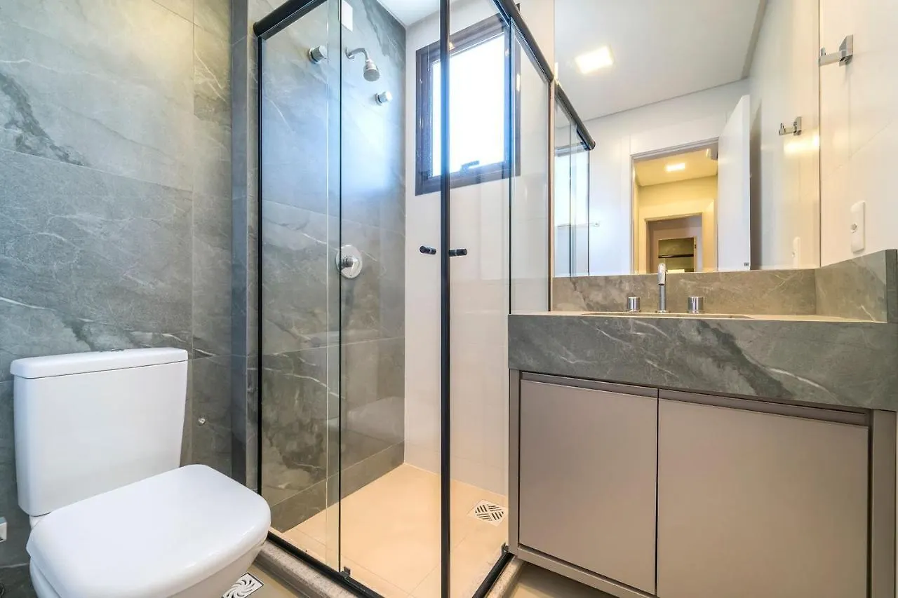 Aluguel Moderno Apartamento 3 Quartos Bombinhas 0*,