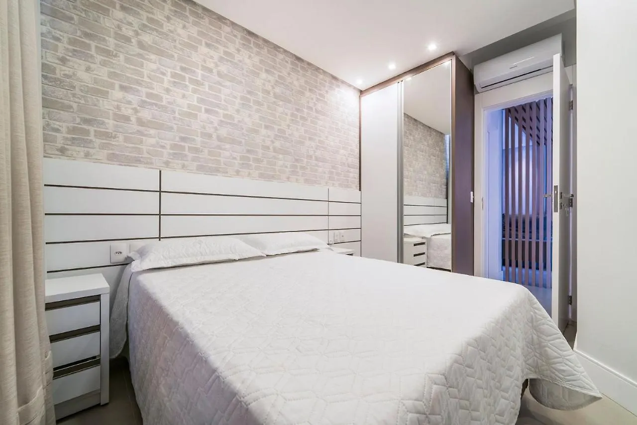 Aluguel Moderno Apartamento 3 Quartos Bombinhas
